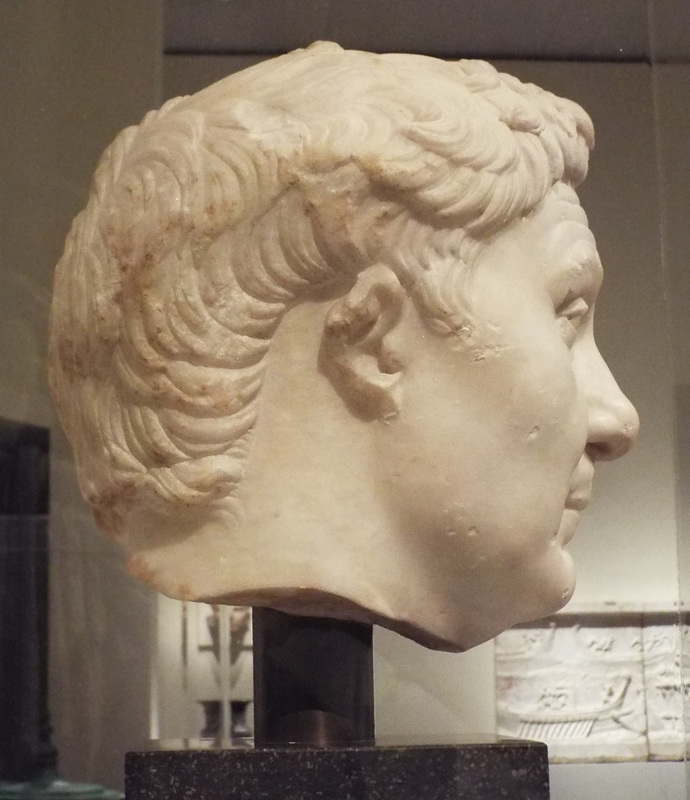 Marble Portrait of Pompey in the Metropolitan Museum of Art, June 2016