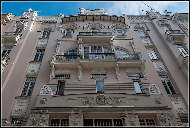 Riga Art Nouveau, fachada de casa en la calle Alberta   -   hFF