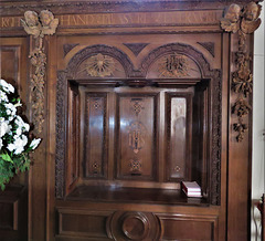 elham church, kent,  c20 fittings by eden (44)