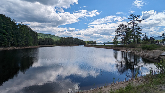 Miroir nuageux / Cloudy mirror