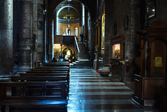 Interno del Duomo di Modena