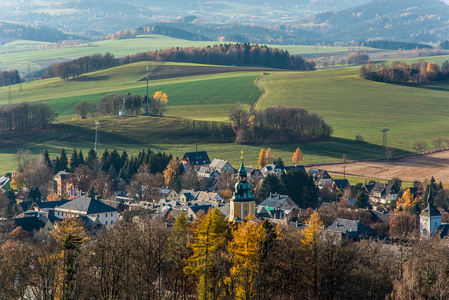 Blick auf den Ort Scheibenberg