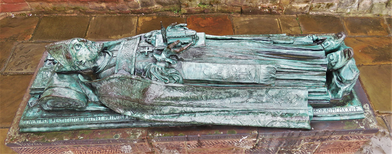 coventry cathedral   (59)c20 bronze tomb effigy of bishop h.w.yeatman-biggs +1922 by hamo thorneycroft