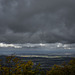 Aussicht von der Burg Hohenzollern ... oder: Aprilwetter im Oktober? (© Buelipix)
