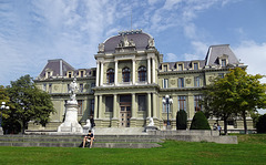 Lausanne (Palais de Justice de Montbennon)