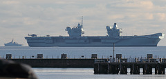 HMS Queen Elizabeth and HMS Medway