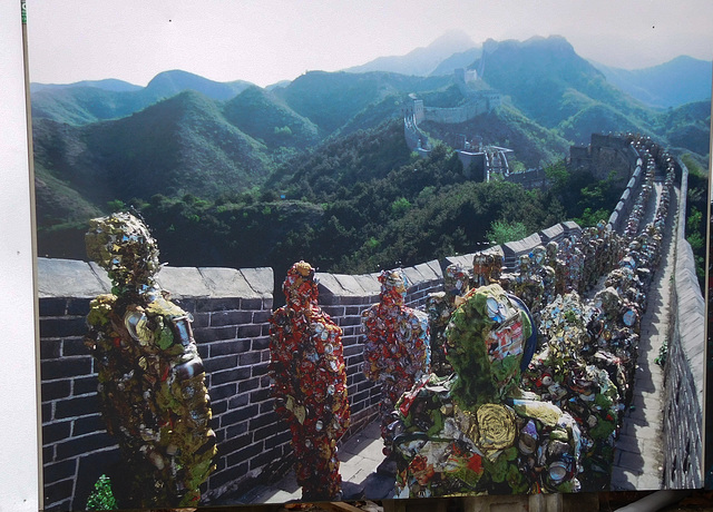 Berlin 'Trash People' (#0833)