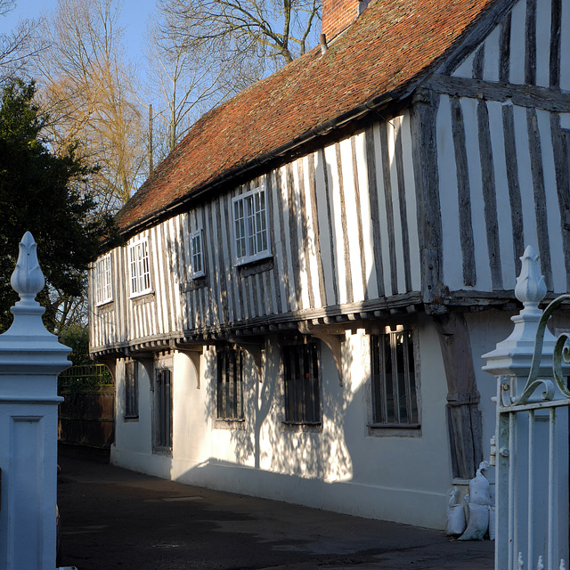 Linton - Trinity Guildhall, S front 2014-12-25