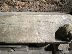 Abbaye Saint-Victor : couvercle du sarcophage de la noble Eugenia, 2.