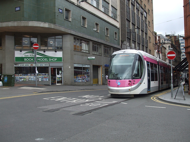 DSCF9485 Midland Metro tram set 20 in Birmingham - 19 Aug 2017