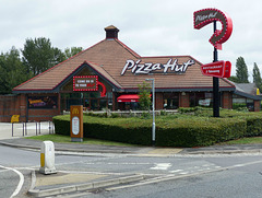 Pizza Hut, Chichester (1) - 6 August 2015