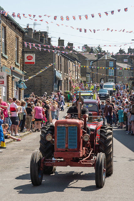 Hayfield May queen procession