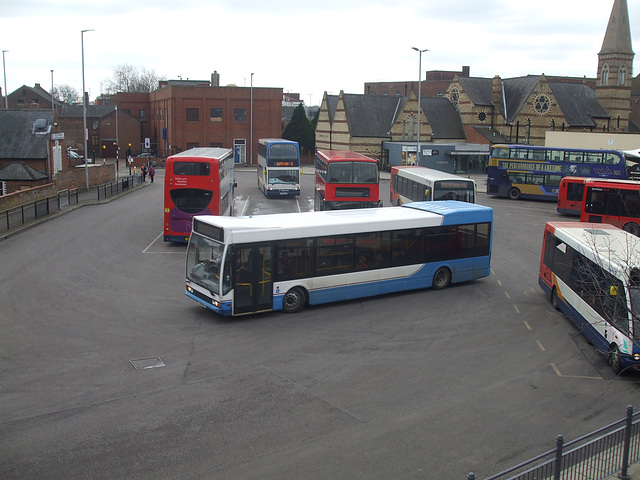Lynx (Coastal Red) 21 (Y251 DRC) in King's Lynn - 22 Mar 2018 (DSCF1007)
