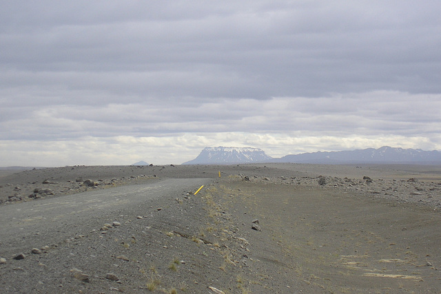 Looking Towards Askja