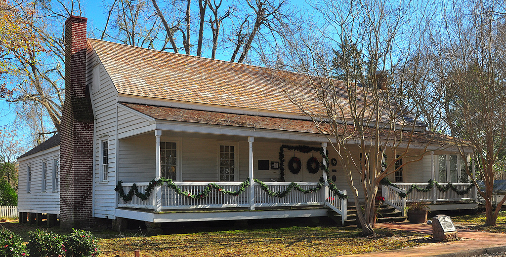 Sterne-Hoya House