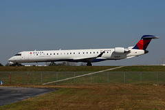 N600LR CRJ-900 Delta Connection