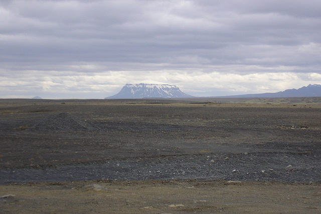 Looking Towards Askja