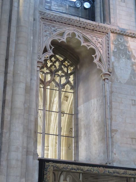peterborough cathedral (13) c14 apse tracery