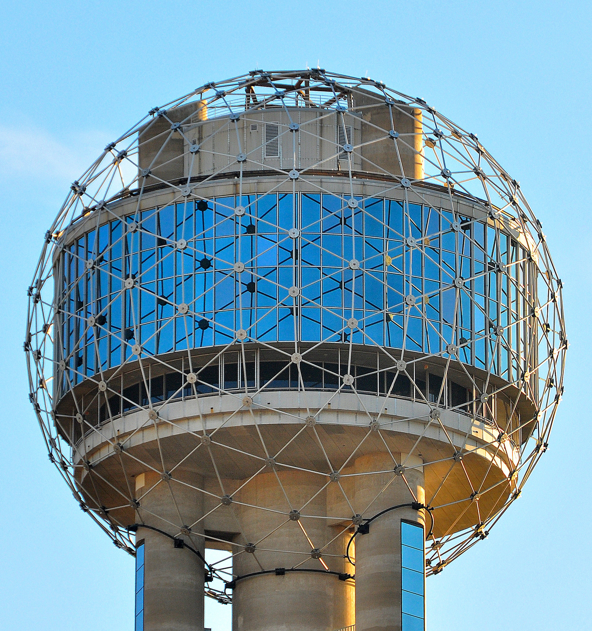 Reunion Tower