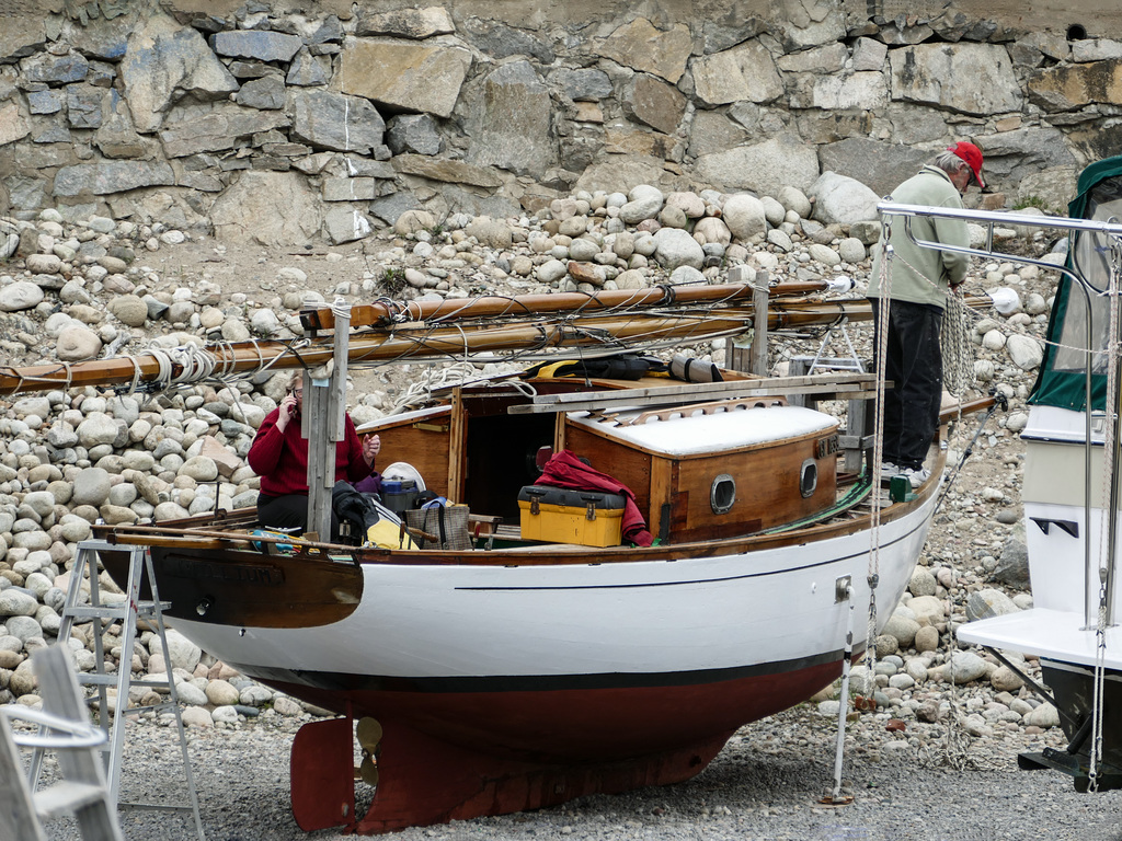 Day 10, Alan & Jane on their boat