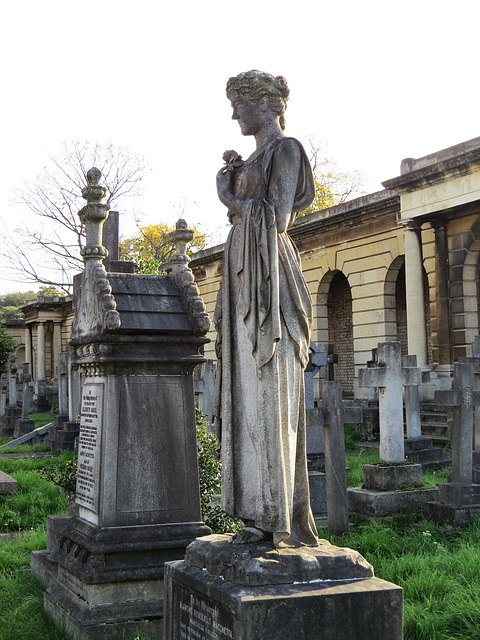 brompton cemetery ,london,blanche roosevelt macchetta,  +1898, operatic soprano and biographer of gustav dore and wilkie collins amongst others