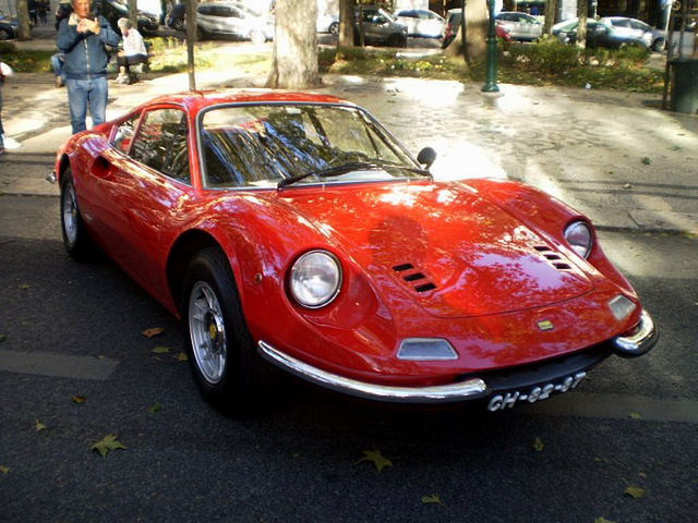 Ferrari Dino 246 GT (1971).