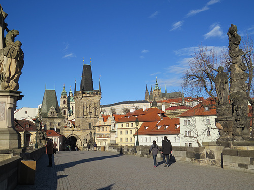 La porte du pont, côté Mala Strana.