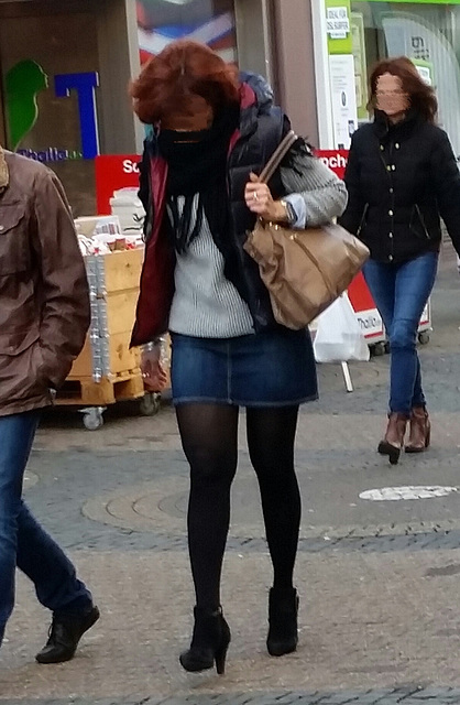 denim miniskirt