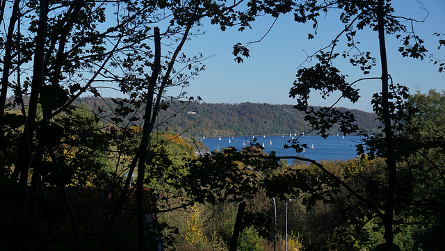 Blick vom Ruhrhöhenweg auf den Baldeneysee