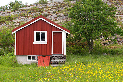 22/50 - Hütte am Torghatten