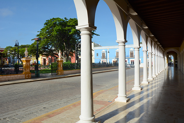 Mexico, Campeche, The Independence Square (Plaza de la Independencia) from the Gallery of Museo el Palacio