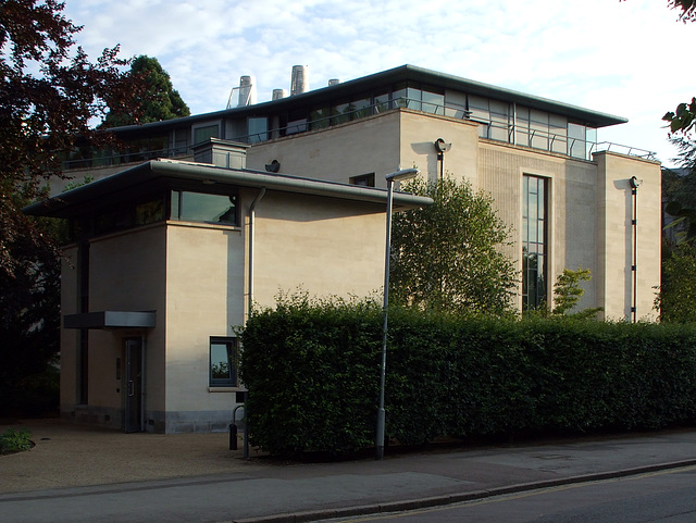 Cambridge - Gonville and Caius College - Stephen Hawking Building, West Road 2014-07-25