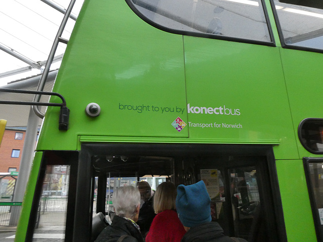 Konectbus 634 (SN65 OAS) in Norwich - 2 Dec 2022 (P1140276)