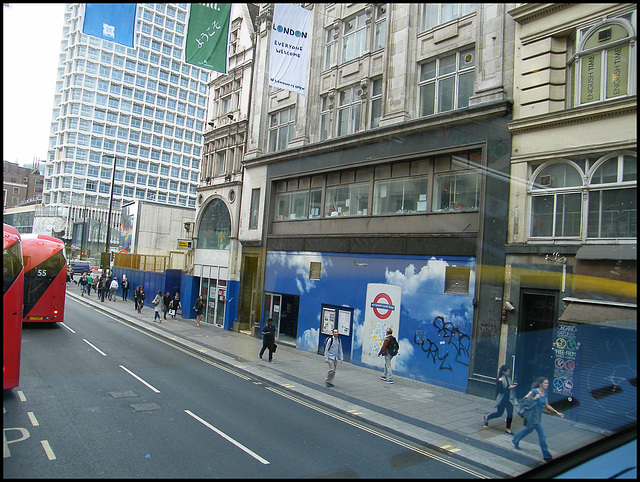 Tottenham Court Road tube