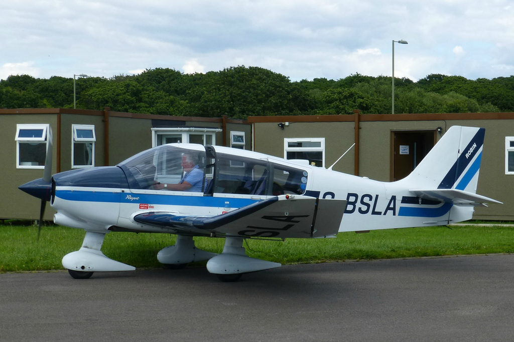 G-BSLA at Lee on Solent - 14 July 2016