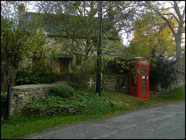 Lower Heyford phone box