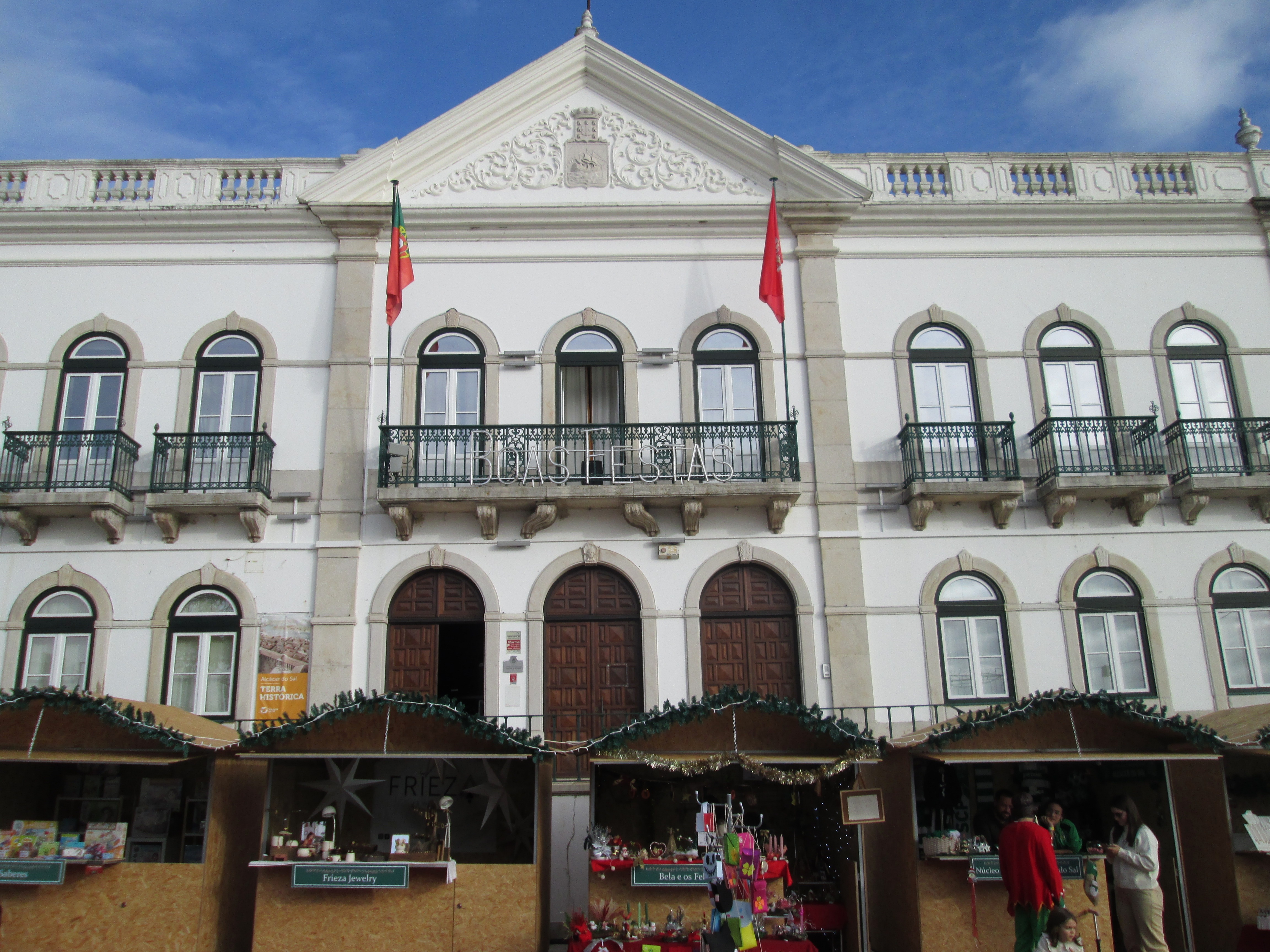 City Hall and Christmas Market.