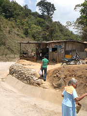 Dépanneur rustique du Nicarague / Rustic convenience store