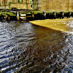 High Tide And Late Sun On A Fast Flowing Tyne, Newcastle