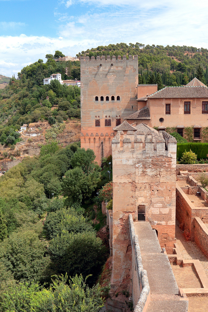 Alcazaba - Die Türme "Torre de Mohamed" und "Torre de Comares" (2)