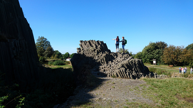 Beim Herrenhausfelsen, Panská skála