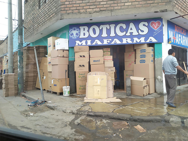 A pharmacy in El Augustio