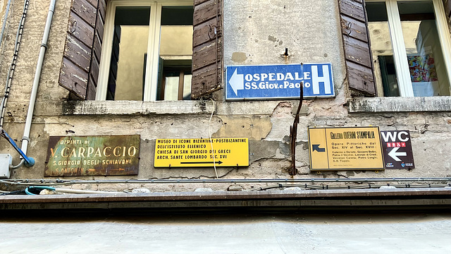 Venice 2022 – Signs