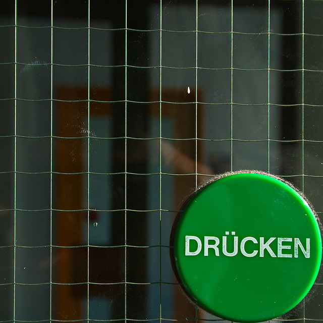 DRÜCKEN