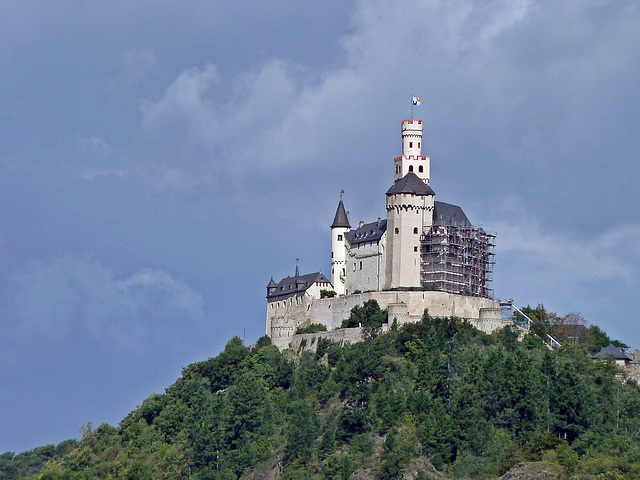 Über Braubach steht die Marksburg