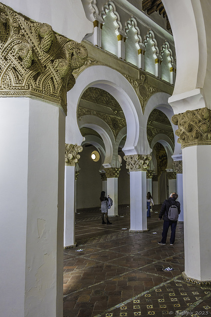 Sinagoga de Santa María La Blanca ... P.i.P.  (© Buelipix)