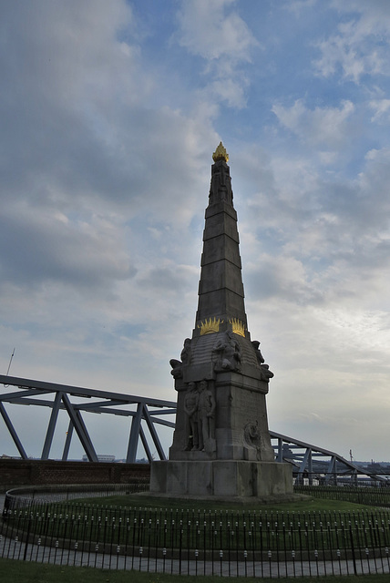 titanic memorial liverpool