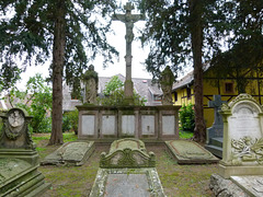 Gräber bei der Conseil Presbyteral l'Eglise Luther