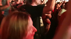 Jo joins the Audience Going Big for Caparezza
