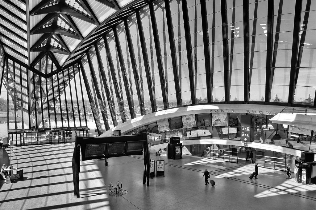 Lyon Saint-Exupéry (69) 8 avril 2015. Intérieur de la Gare.